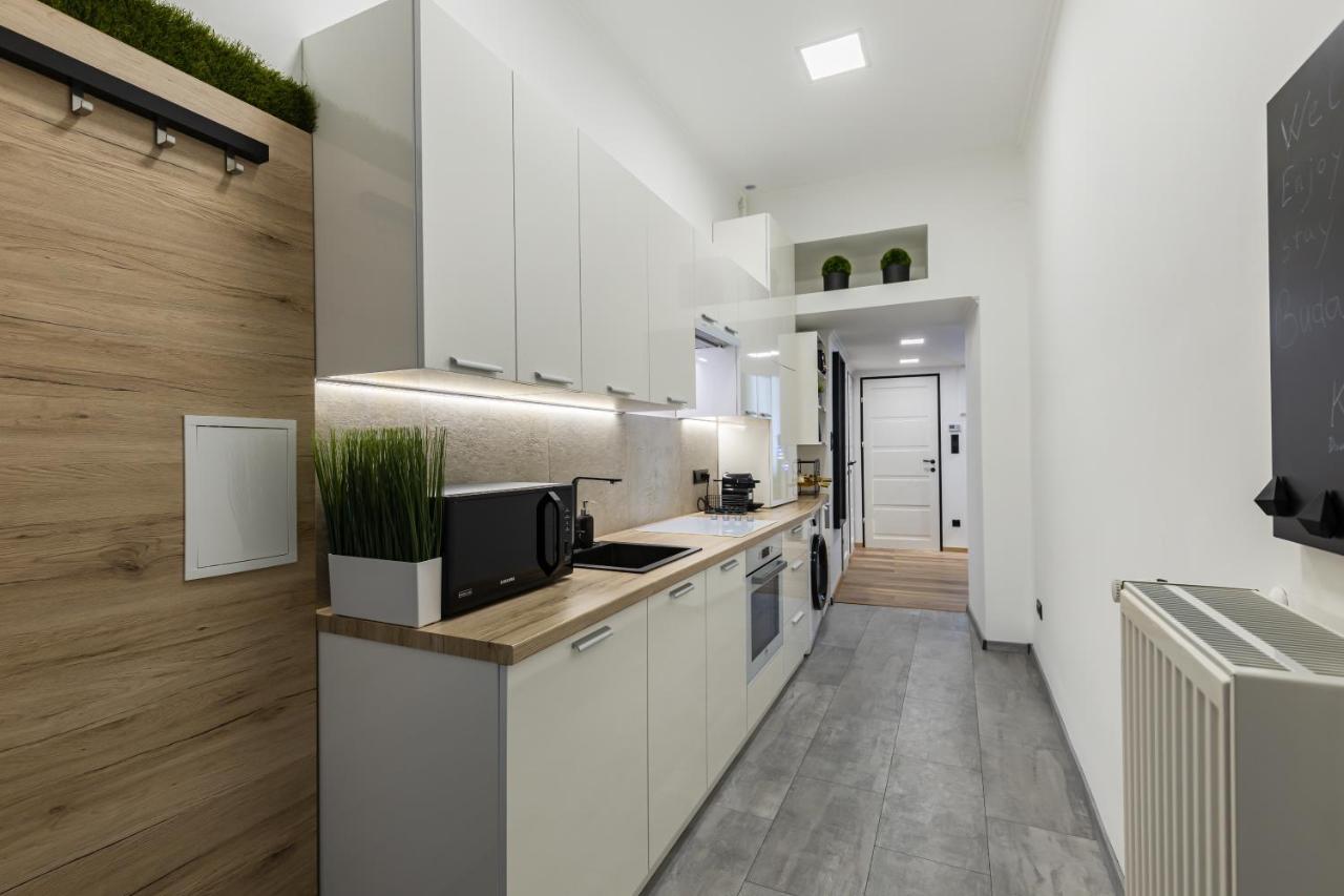 Kiraly21 Downtown At Gozsdu Garden Apartment
